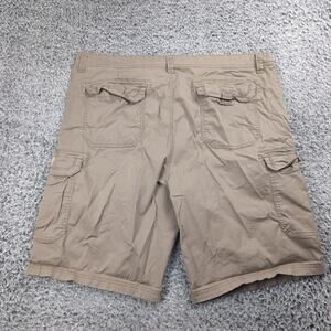 Union Bay Shorts Mens 42 Khaki Cargo Outdoor Hiking Gorpcore Normcore Casual